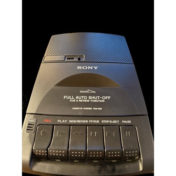 Sony Cassette Recorder Vintage TCM-929 w/Retractable Handle Works Great - Picture 1 of 11